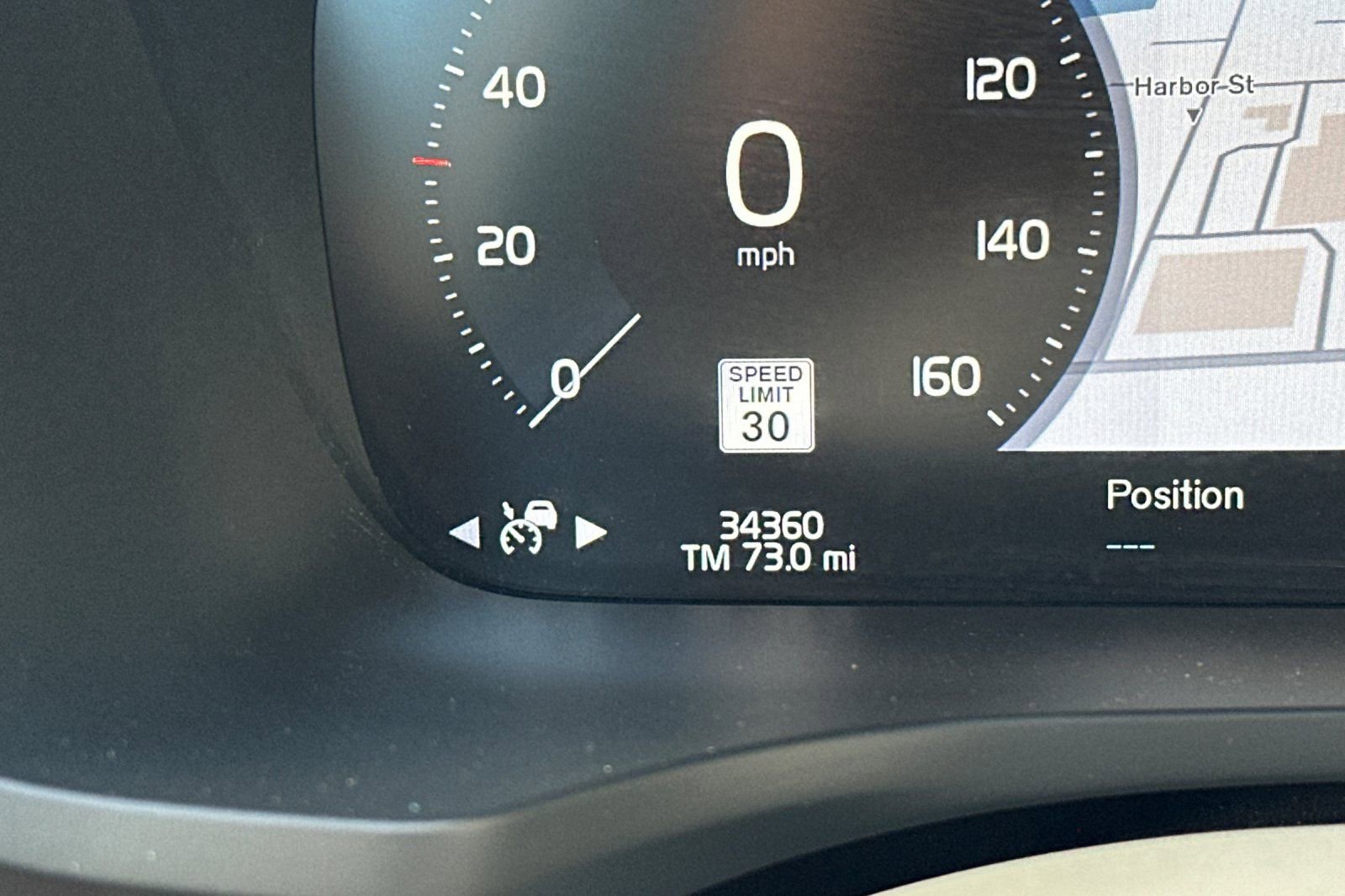 Used 2021 Volvo S60 T5 Momentum image 26