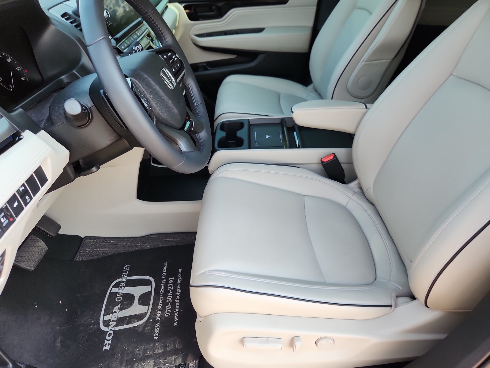 Certified 2025 Honda Odyssey Touring image 10