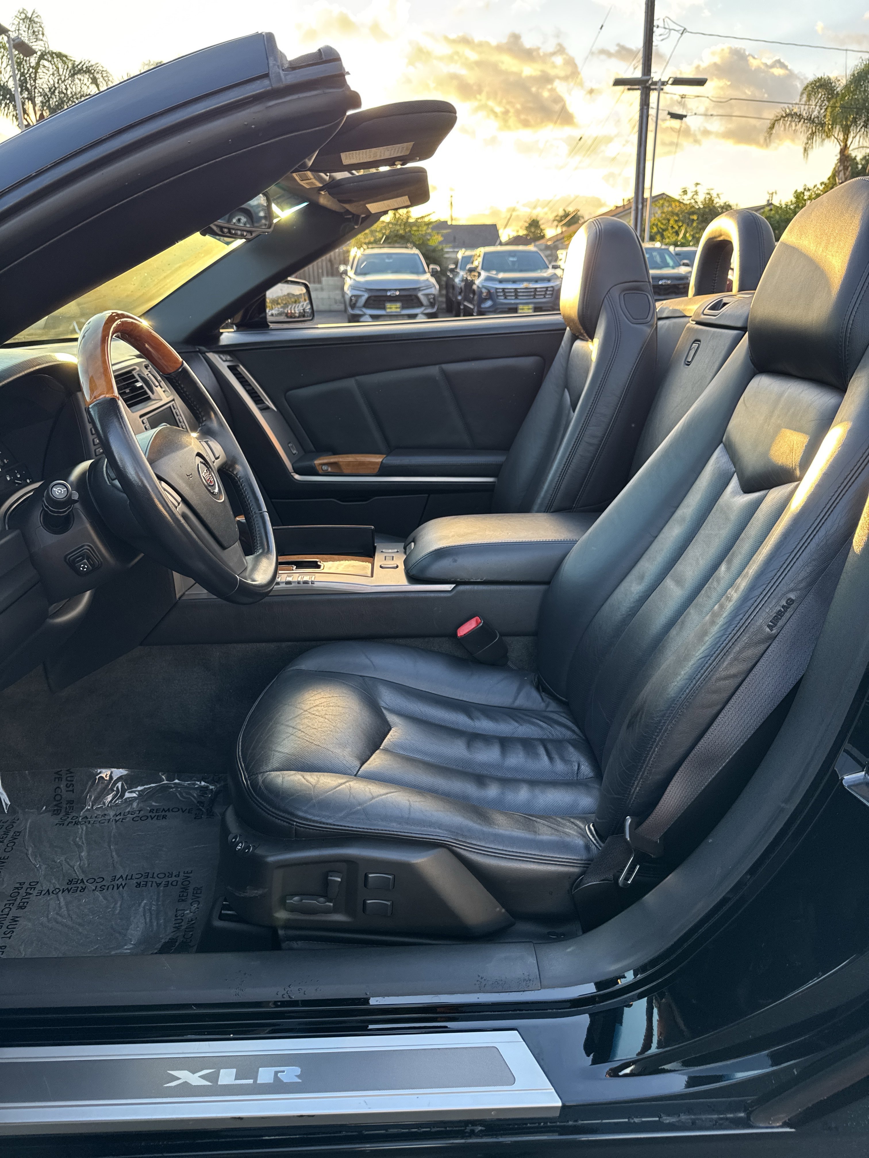 Used 2004 Cadillac XLR image 20