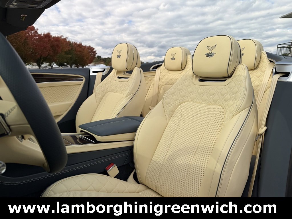 Used 2023 Bentley Continental GT Azure image 34