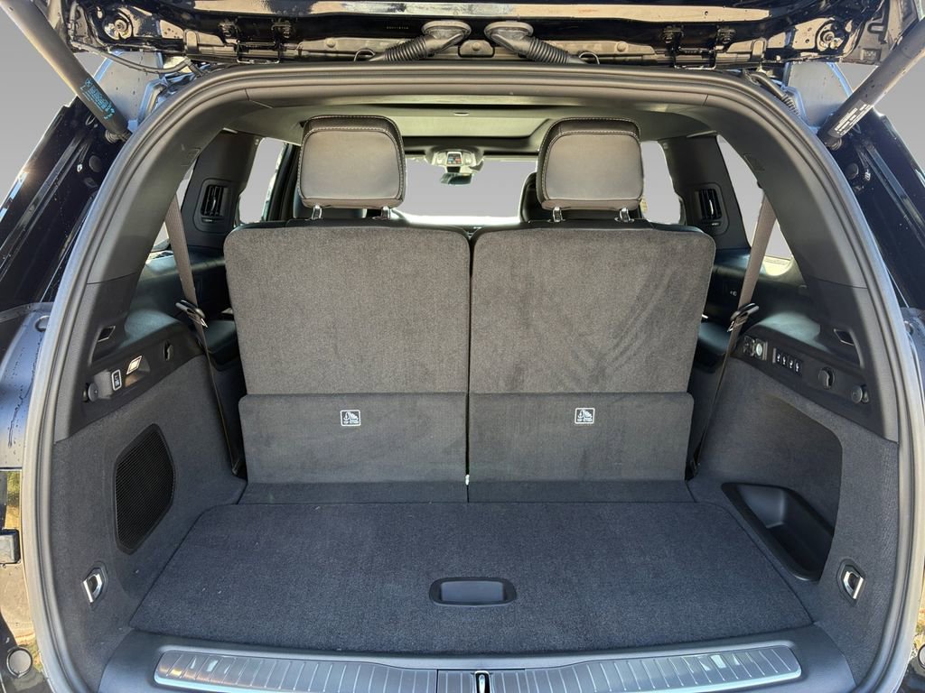 New 2025 Jeep Grand Cherokee L Overland w/ Advanced Protech Group III image 23