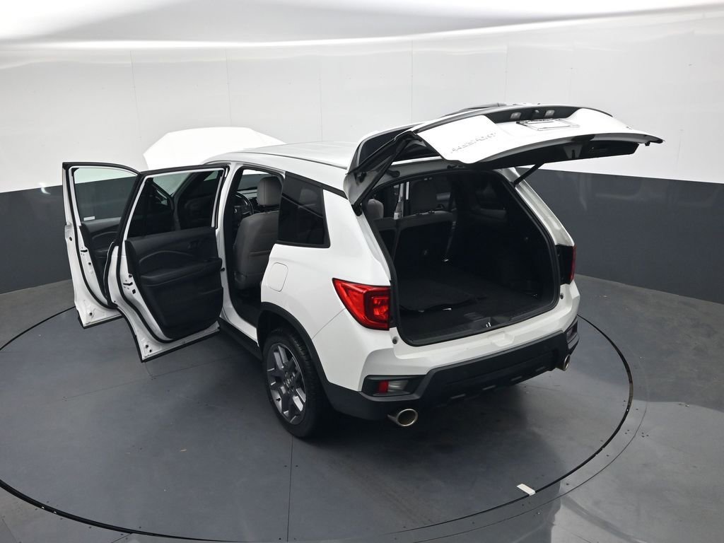 Used 2023 Honda Passport EX-L image 37