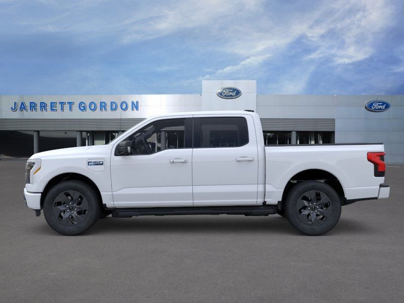 New 2025 Ford F150 Lightning Flash AWD/4WD image 3