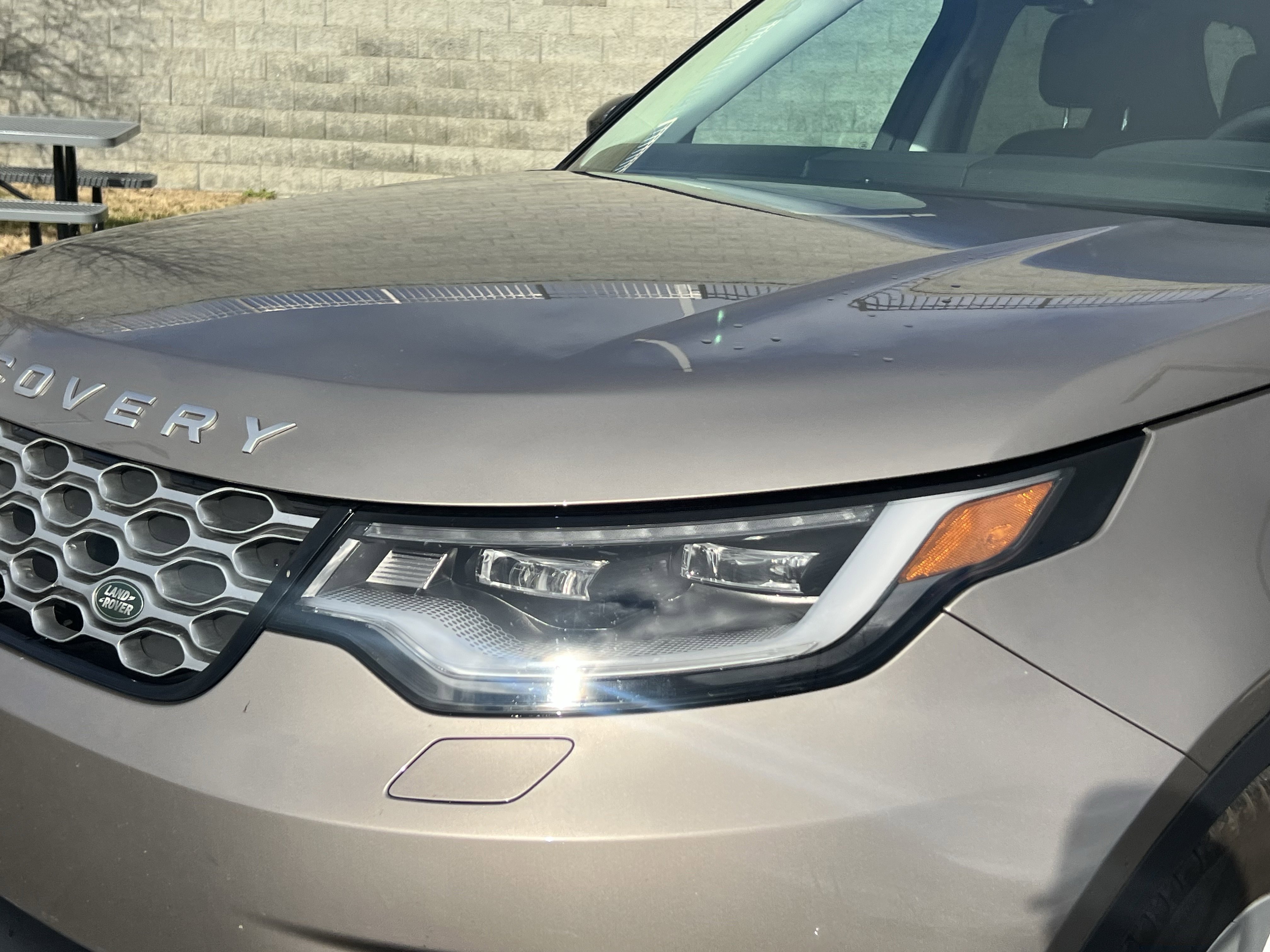 Certified 2024 Land Rover Discovery S image 11