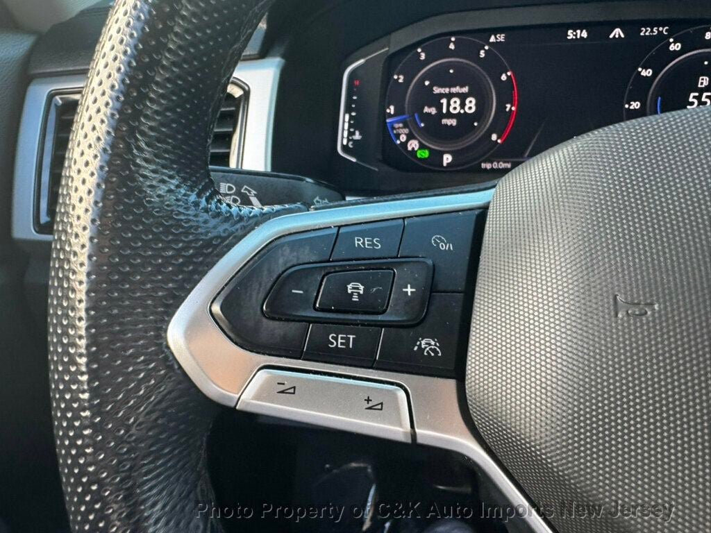 Used 2022 Volkswagen Atlas SEL Premium AWD/4WD image 43