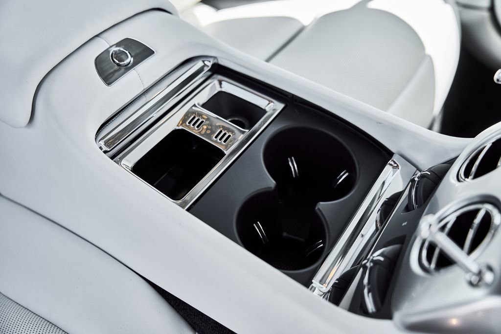 Used 2019 Rolls-Royce Wraith RWD image 39