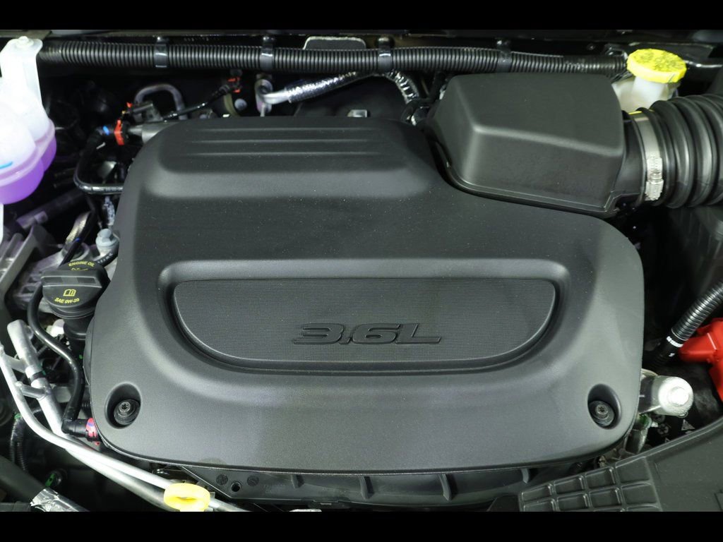 New 2026 Chrysler Pacifica Limited w/ S Appearance Package AWD/4WD image 19