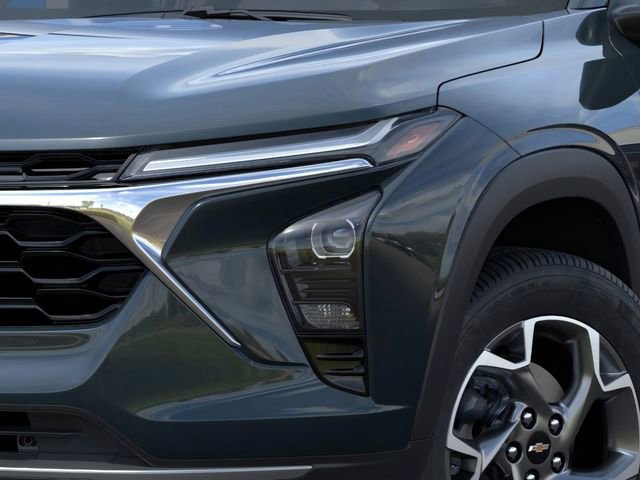 New 2026 Chevrolet Trax LT w/ Sunroof Package image 10