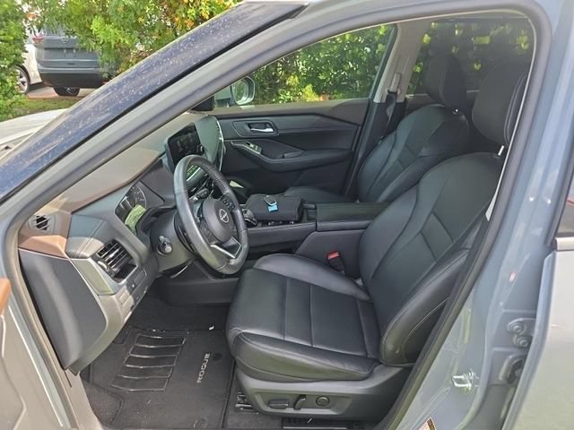 Used 2023 Nissan Rogue SL w/ SL Premium Package FWD image 12
