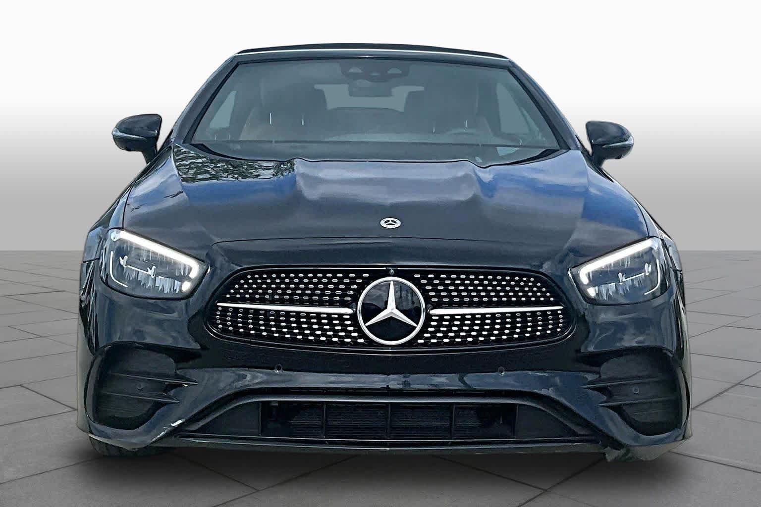 Used 2023 Mercedes-Benz E 450 Cabriolet image 3