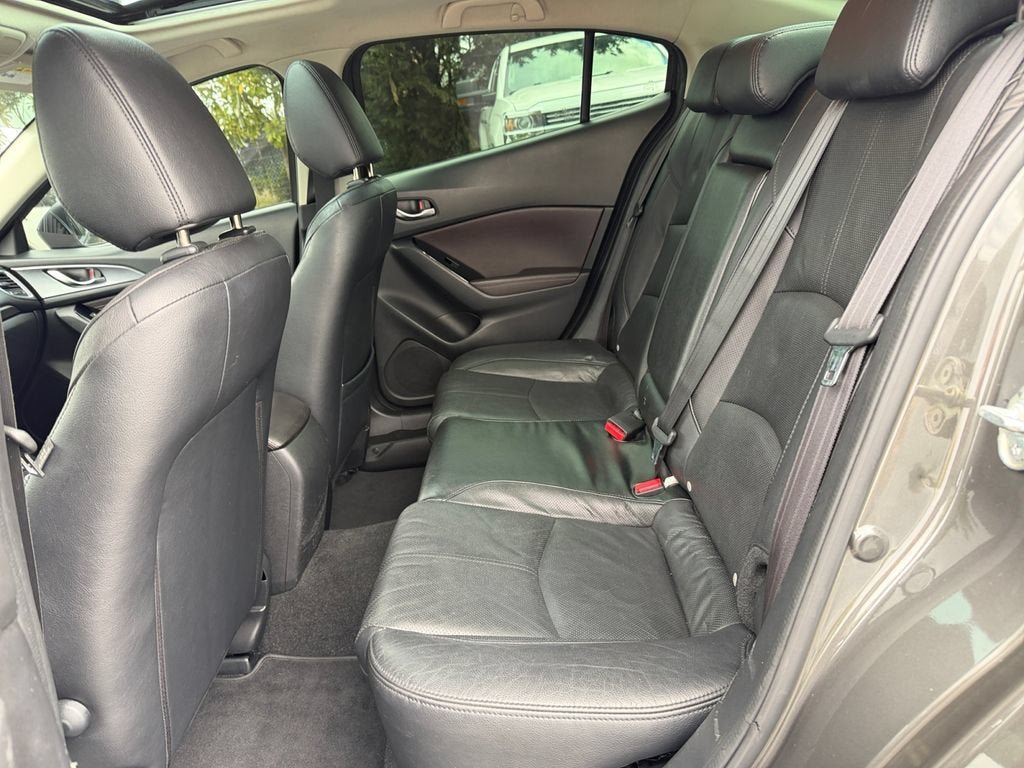 Used 2017 MAZDA MAZDA3 Grand Touring FWD image 21