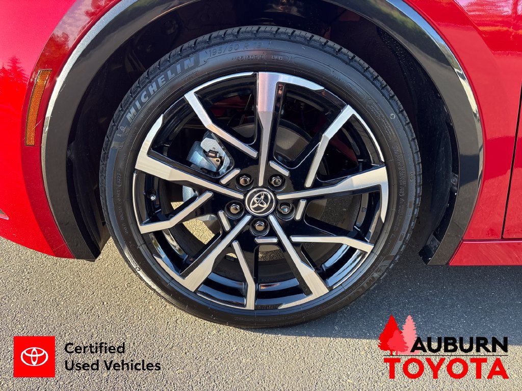Certified 2026 Toyota Prius Plug-In Hybrid FWD image 23