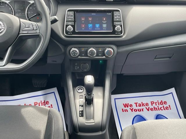 New 2025 Nissan Kicks Play S image 21