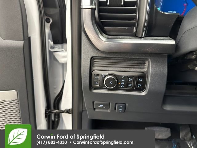 New 2026 Ford F350 Lariat w/ Lariat Premium Package image 44