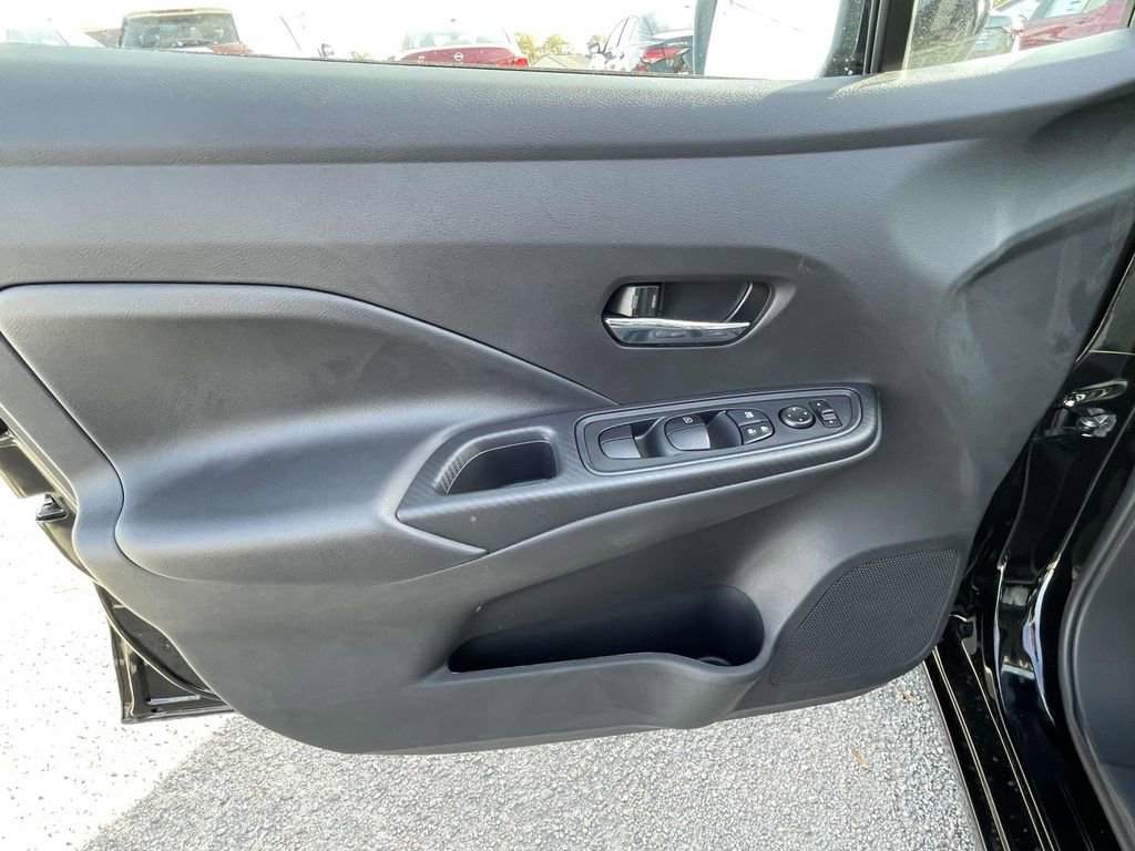 New 2025 Nissan Versa SV w/ Trunk Package image 15