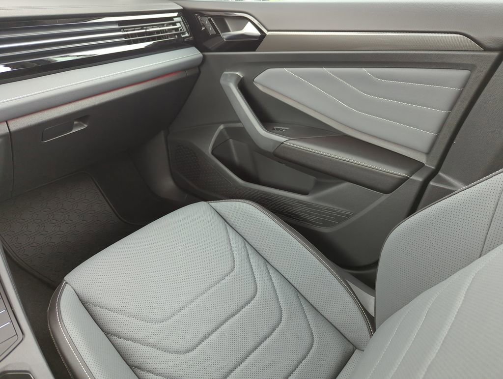 New 2026 Volkswagen Jetta SEL image 23