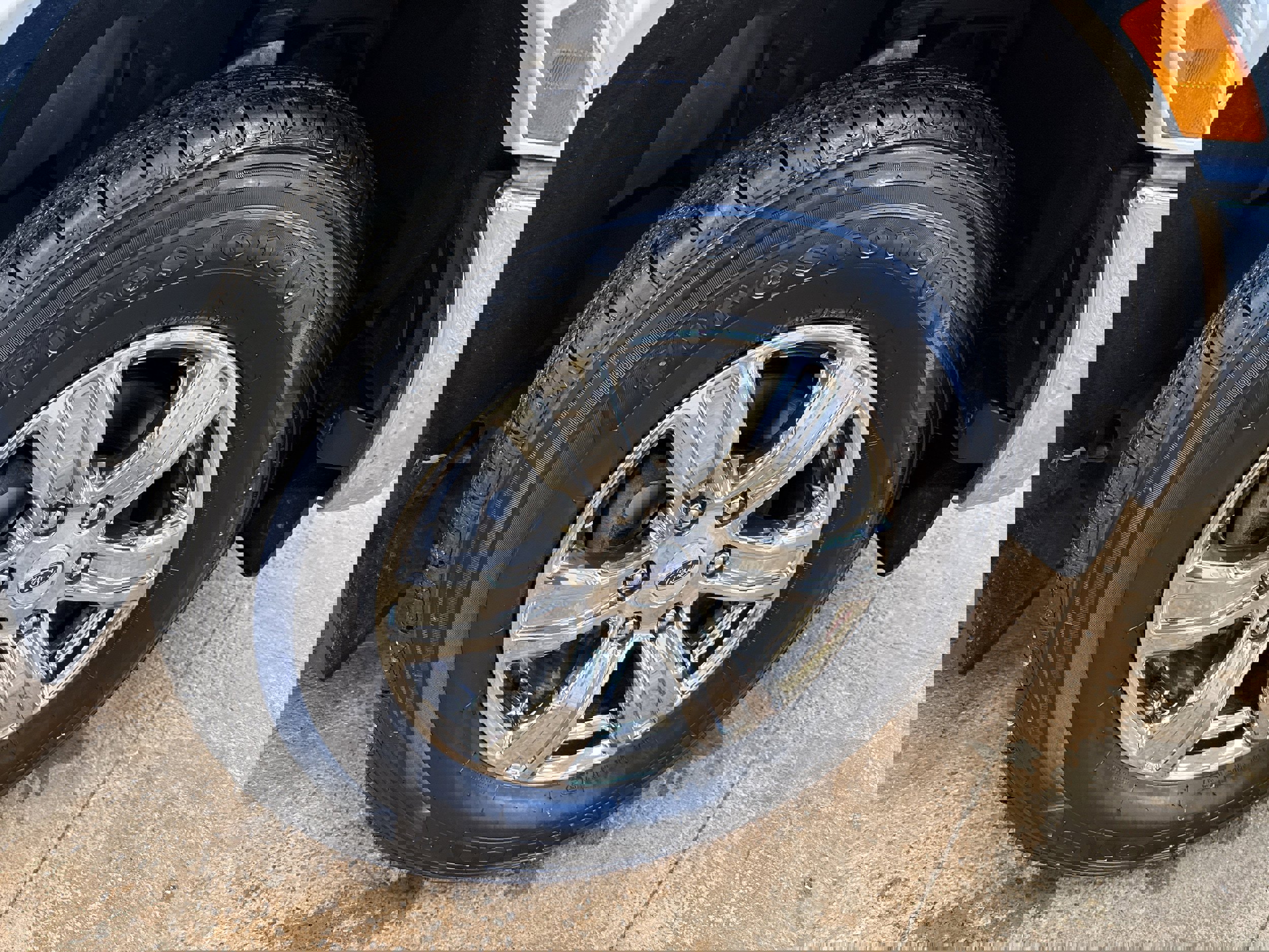 Used 2019 Ford Ranger XLT w/ FX4 Off-Road Package image 12