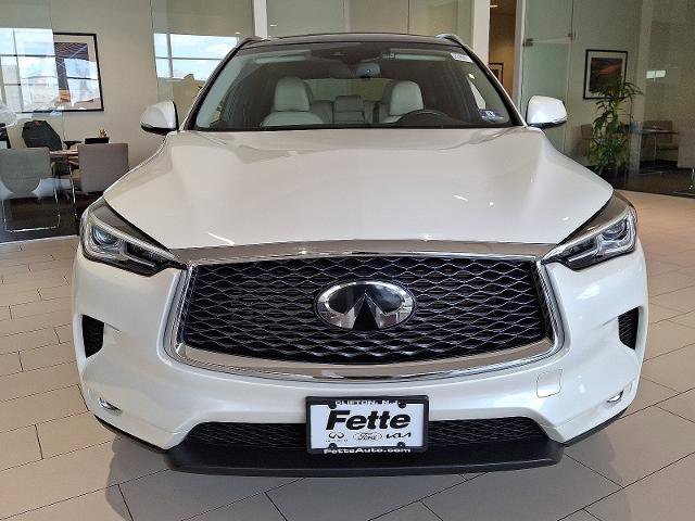 Certified 2019 INFINITI QX50 Luxe w/ Navigation Package image 2