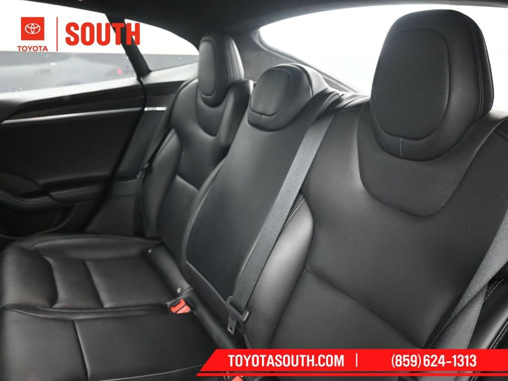 Used 2022 Tesla Model S image 22