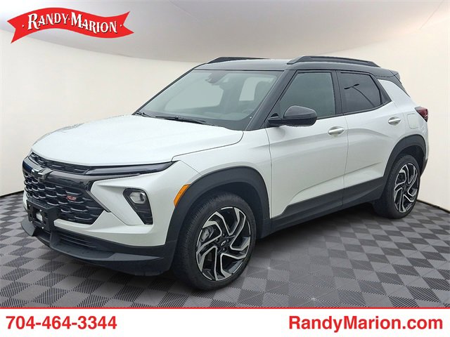 Used 2025 Chevrolet TrailBlazer RS w/ Driver Confidence Package