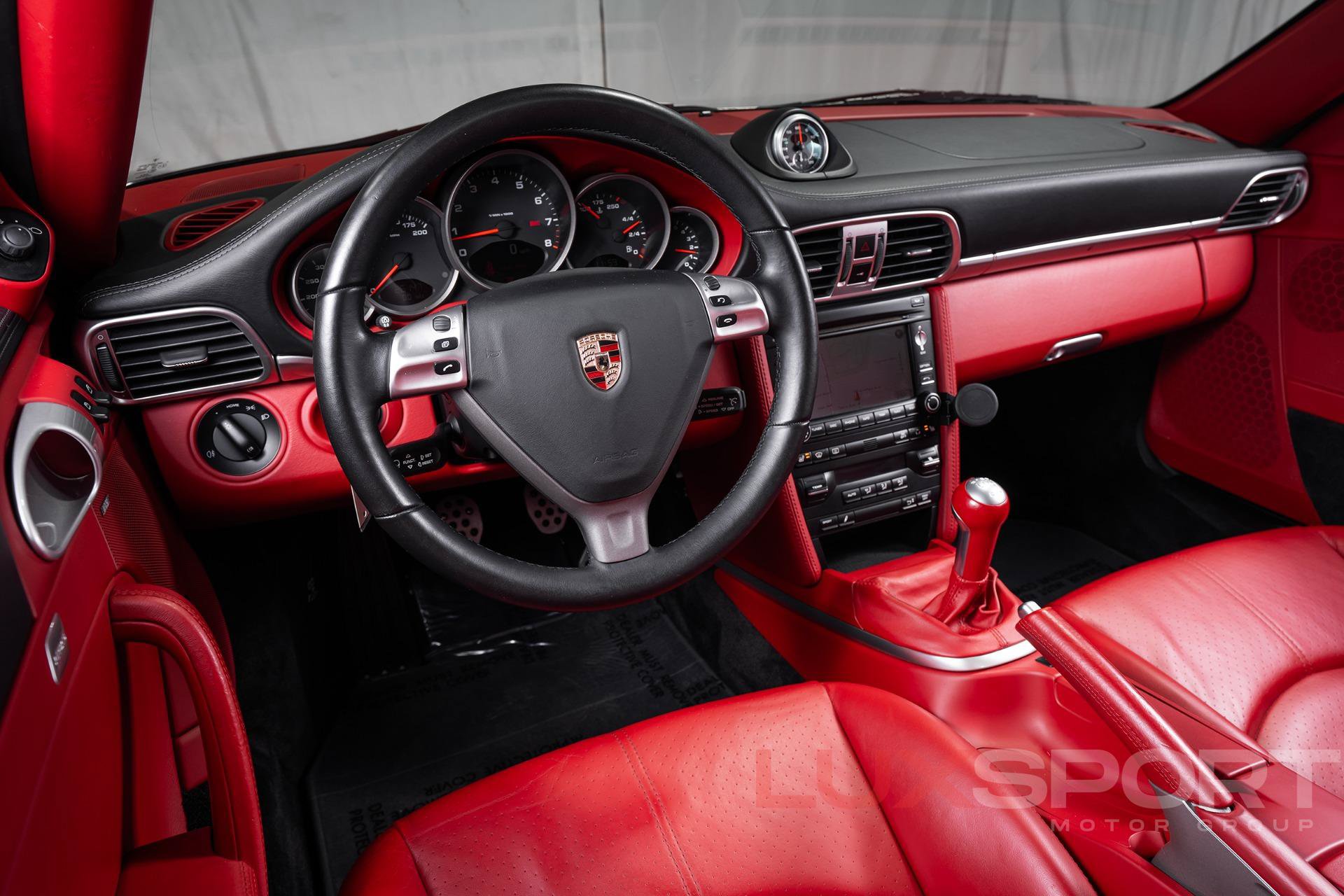 Used 2009 Porsche 911 Carrera S RWD image 37