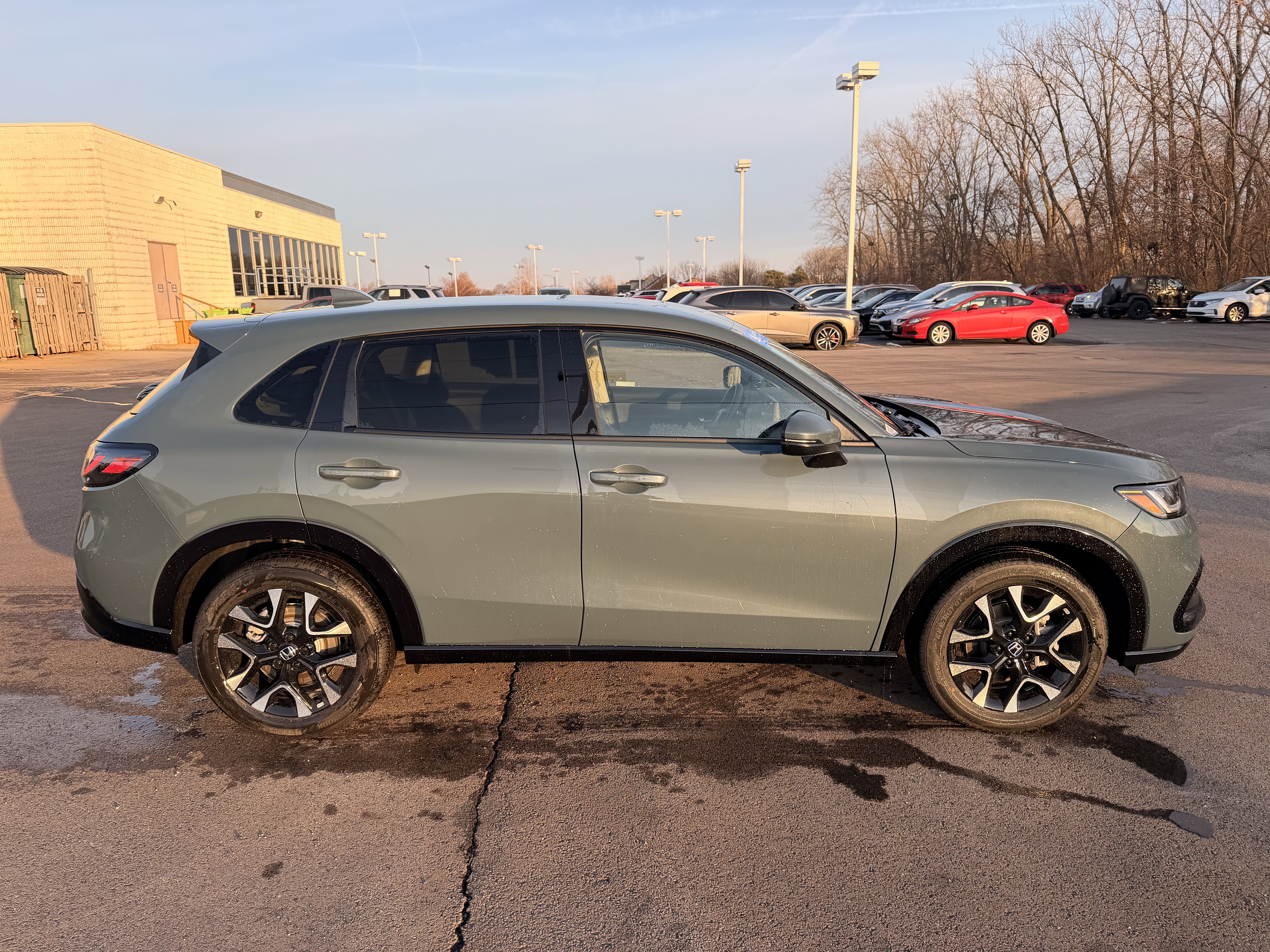 Certified 2026 Honda HR-V EX-L image 2