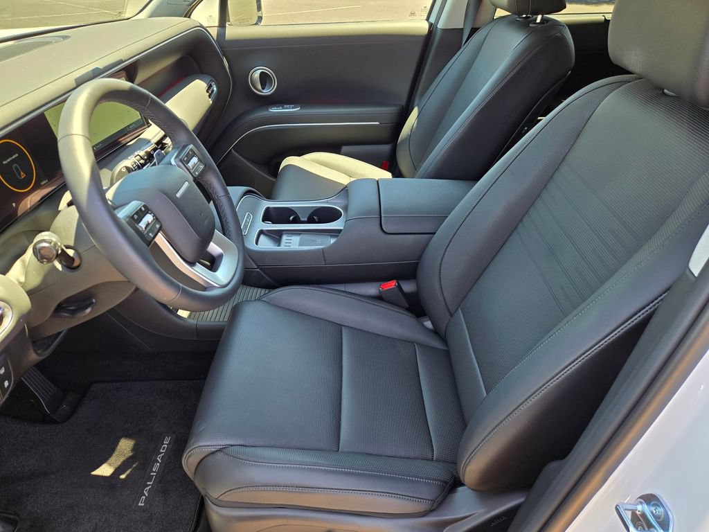 Used 2026 Hyundai Palisade Limited AWD/4WD image 15