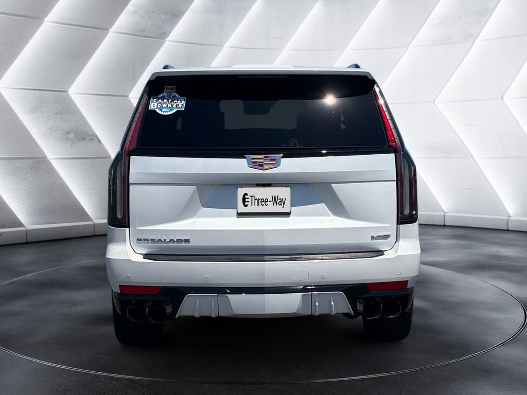 Certified 2024 Cadillac Escalade V w/ LPO, Floor Liner Package AWD/4WD image 4