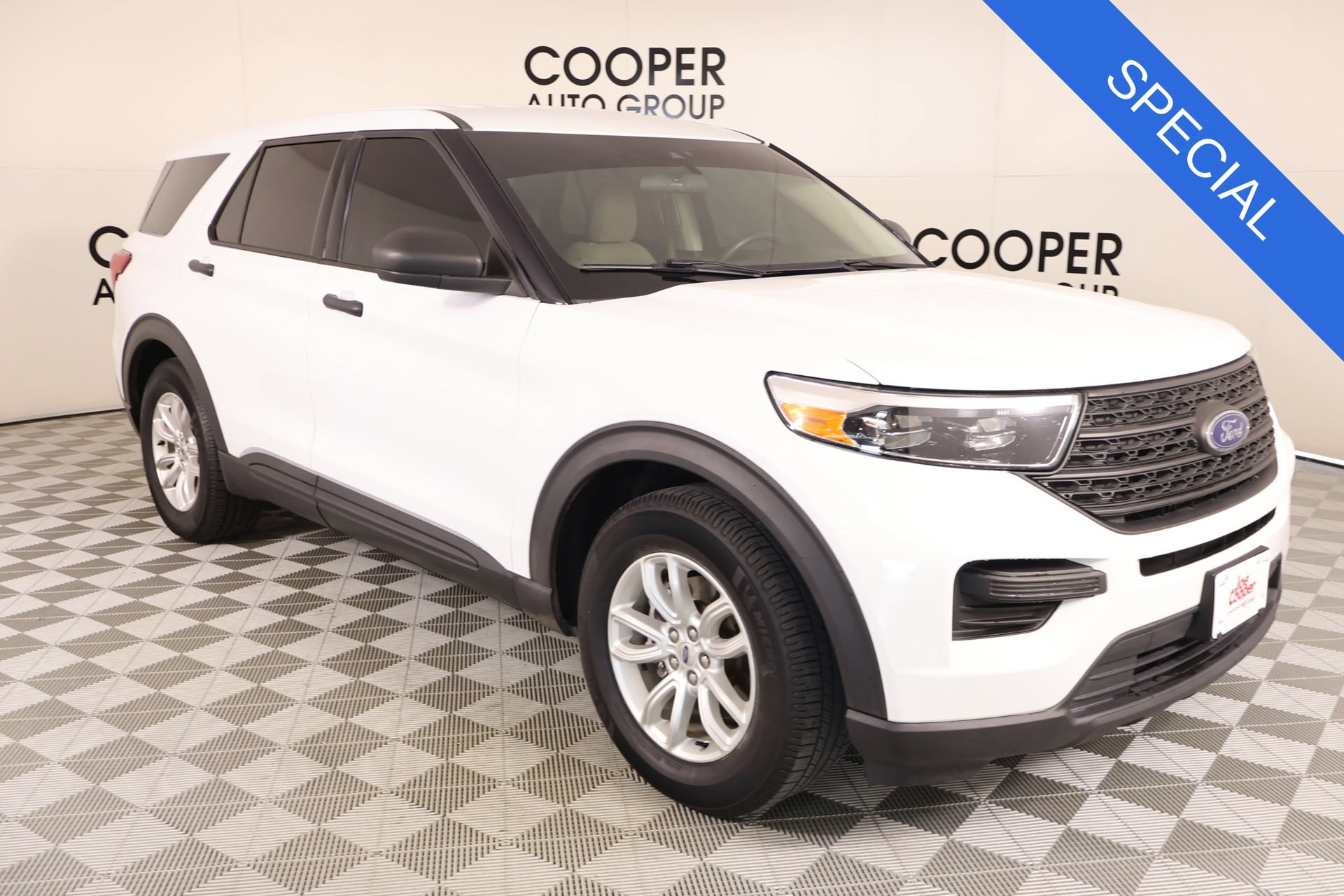 Used 2021 Ford Explorer 2WD 360° Tour