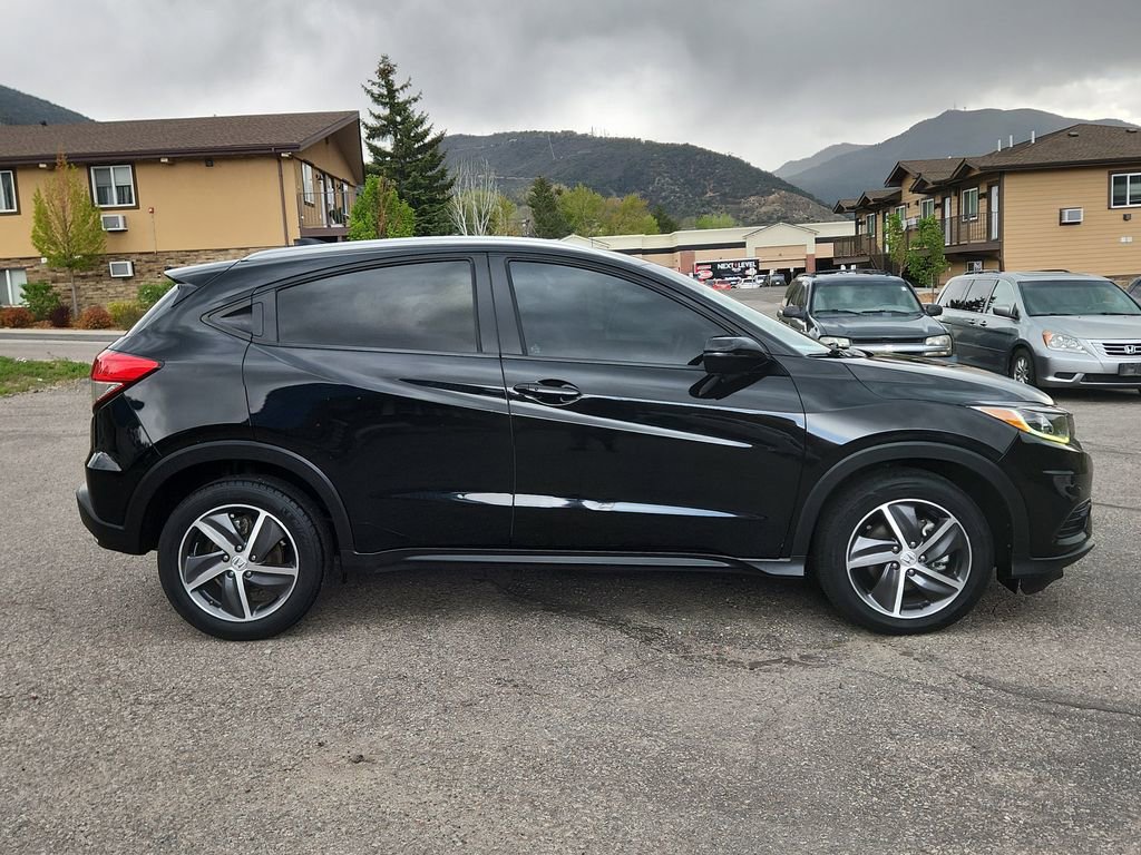 Used 2021 Honda HR-V EX image 2