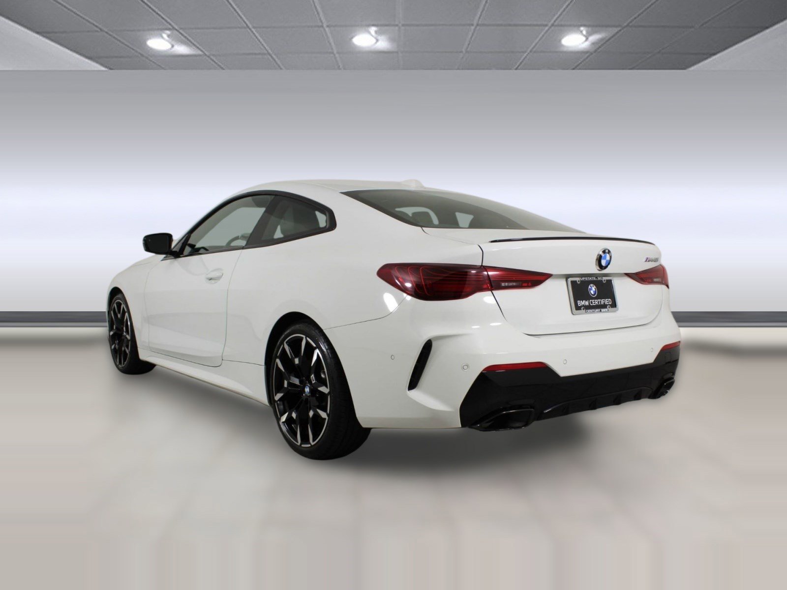 Used 2025 BMW M440i Coupe w/ Premium Package image 3