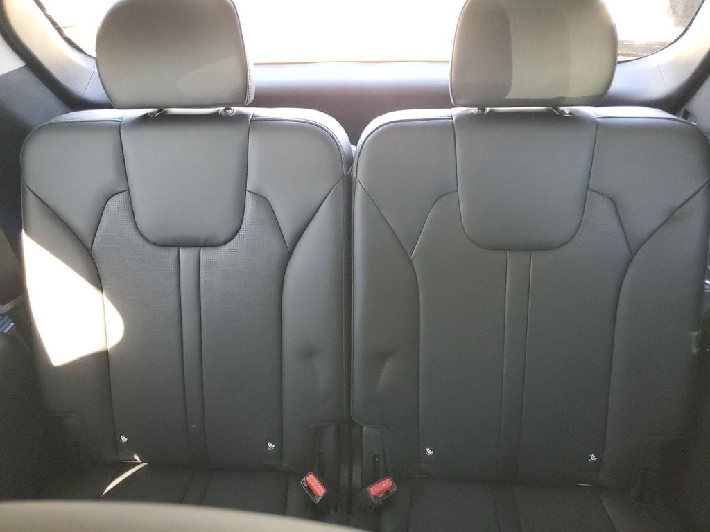 New 2026 Kia Sorento S w/ S Panoramic Sunroof Package FWD image 23