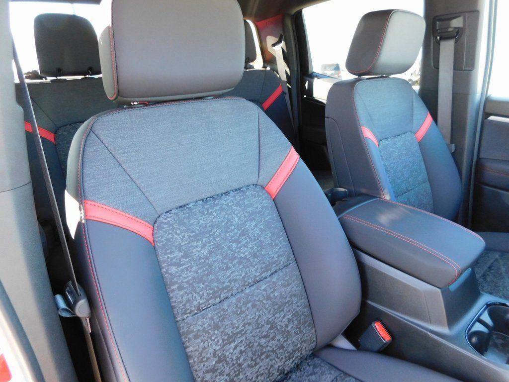 New 2026 Chevrolet Colorado Z71 image 23