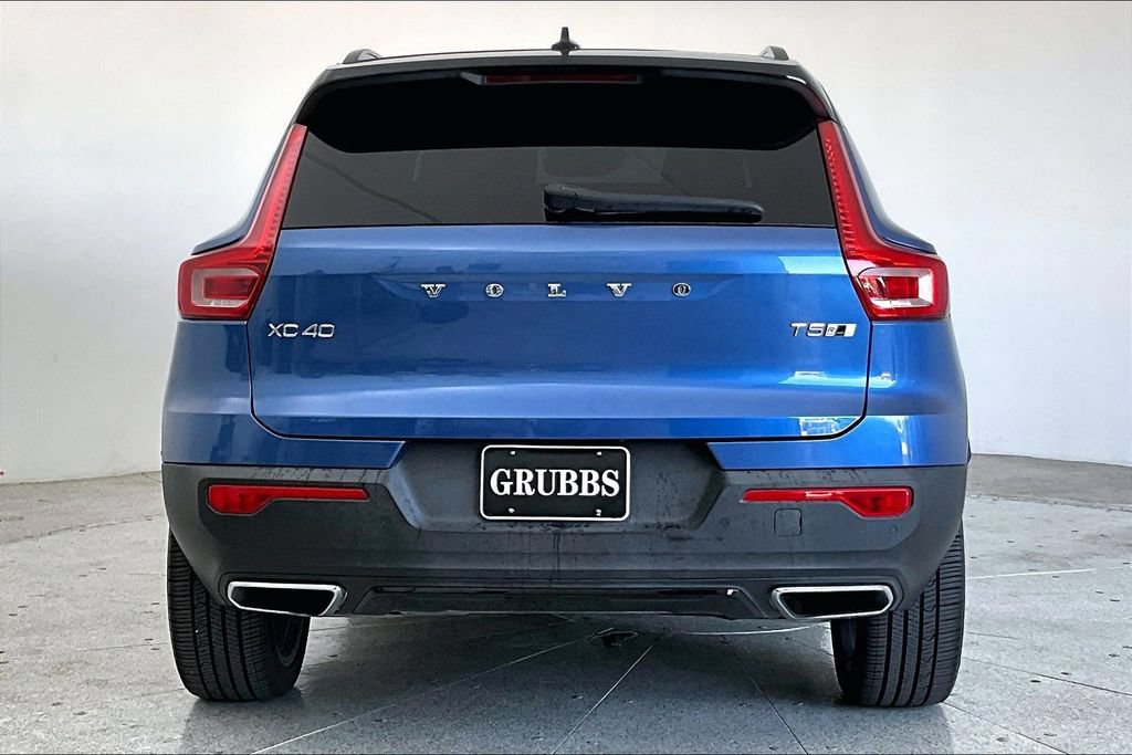Used 2020 Volvo XC40 T5 R-Design AWD/4WD image 5