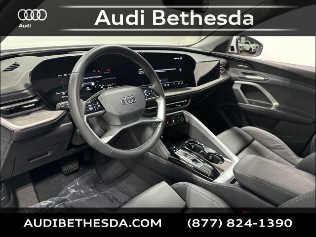 Certified 2025 Audi Q5 Premium Plus w/ Premium Plus AWD/4WD image 12