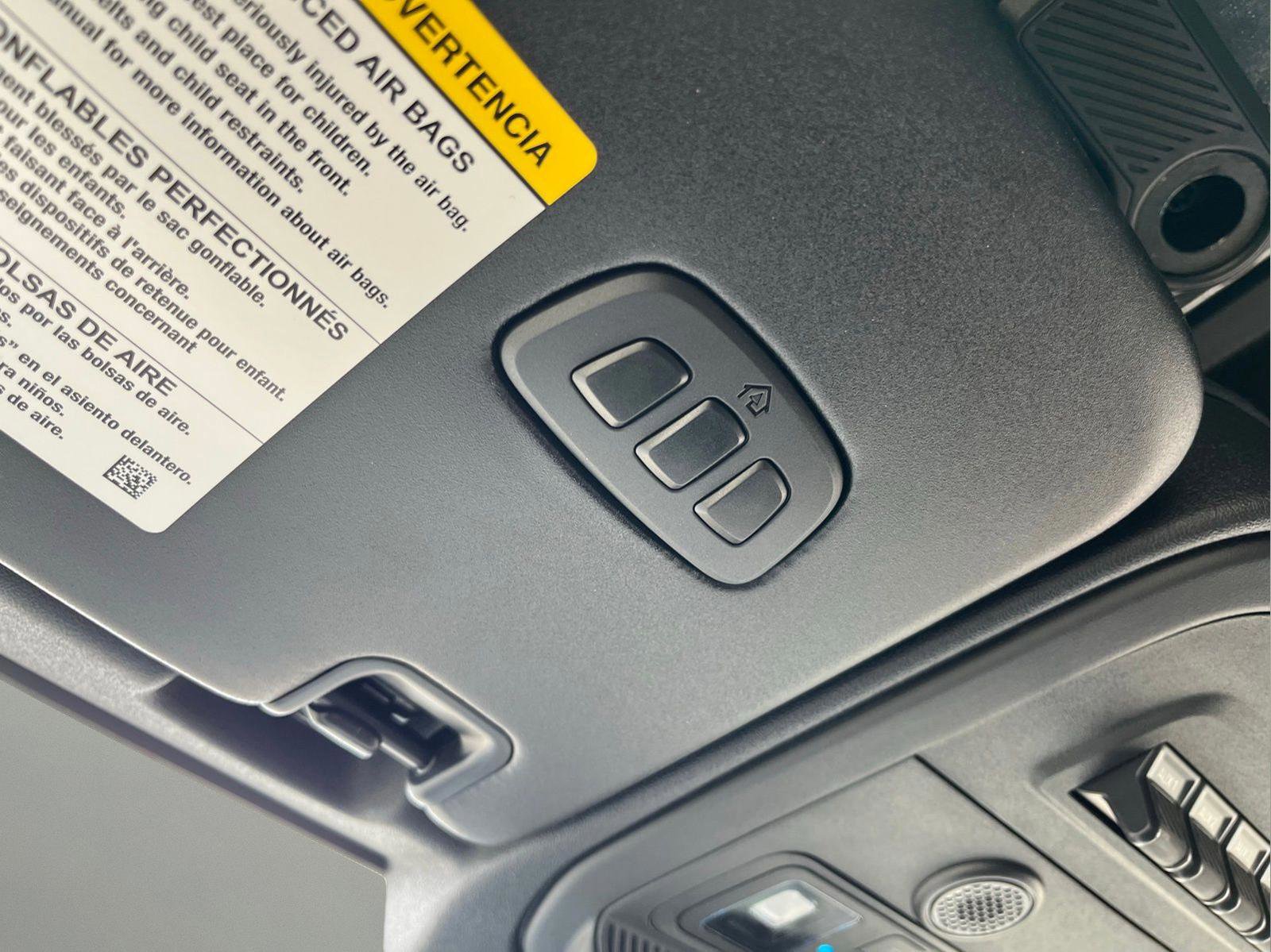 Used 2024 Ford Bronco Wildtrak image 25