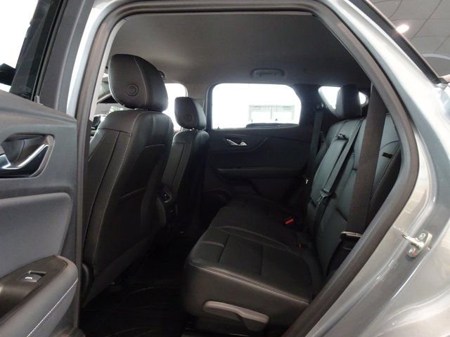 New 2026 Chevrolet Blazer LT w/ Midnight/Sport Edition image 7