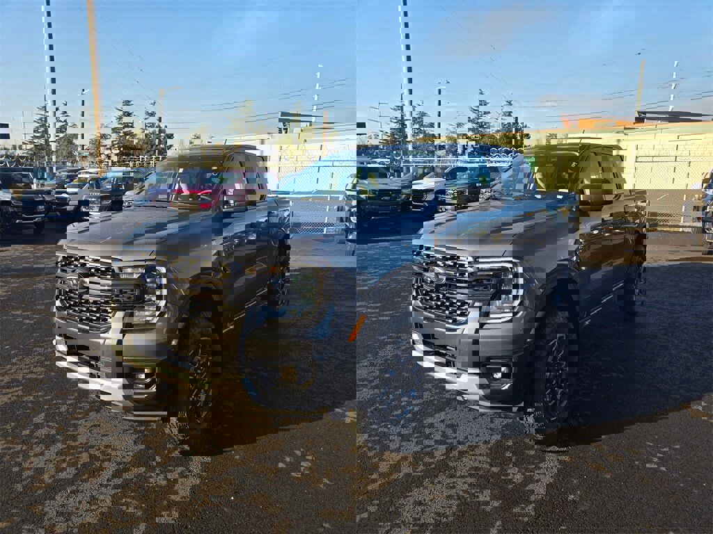 New 2025 Ford Ranger XLT w/ Convenience Package