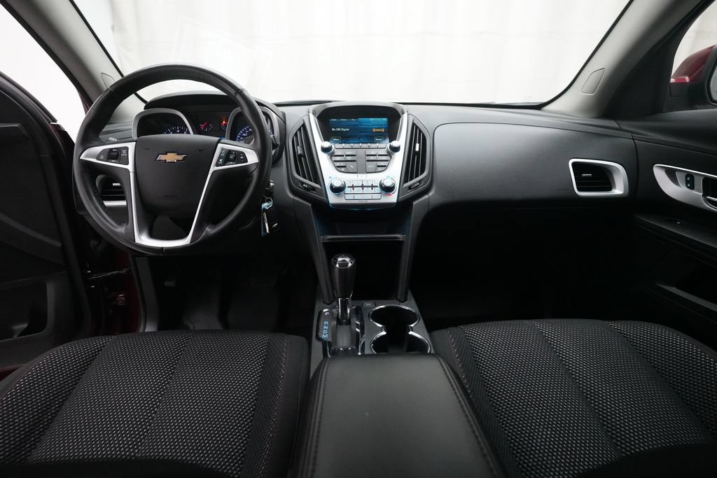 Used 2017 Chevrolet Equinox LT w/ Convenience Package FWD image 5