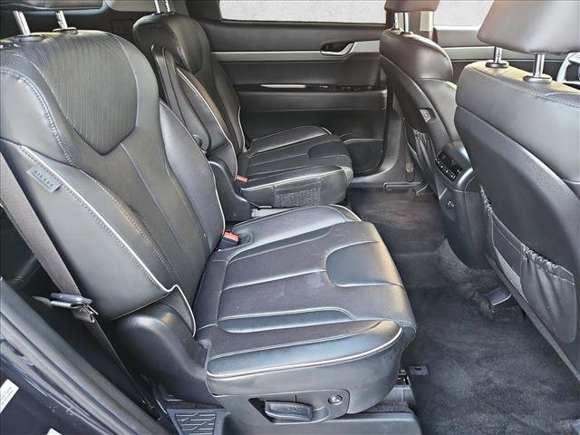 Used 2024 Hyundai Palisade SEL FWD image 21