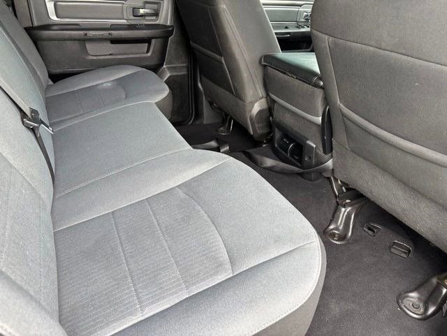 Used 2021 RAM 1500 Classic SLT AWD/4WD image 34