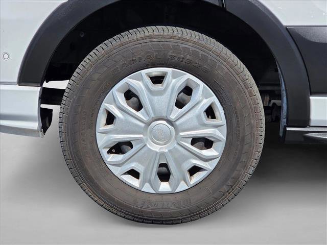 Used 2025 Ford Escape ST-Line image 23