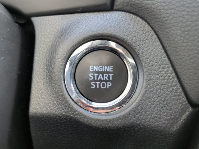 Used 2024 Toyota RAV4 XLE FWD image 19