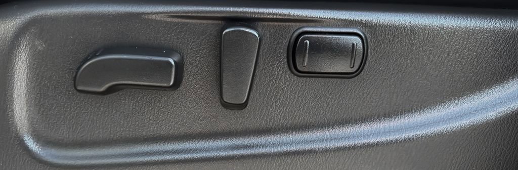 Used 2019 Nissan Armada SL w/ Premium Package image 28