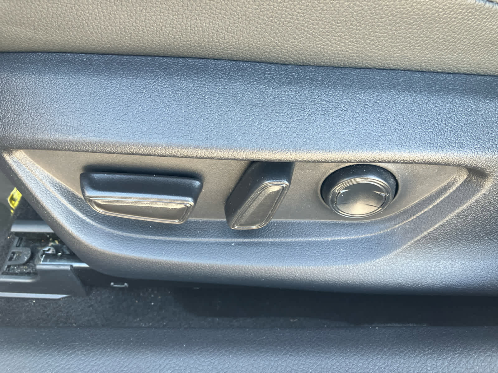 Certified 2025 Toyota Camry XLE FWD image 12
