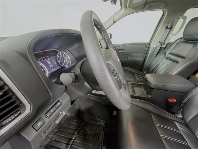 Used 2022 Nissan Frontier SV image 21