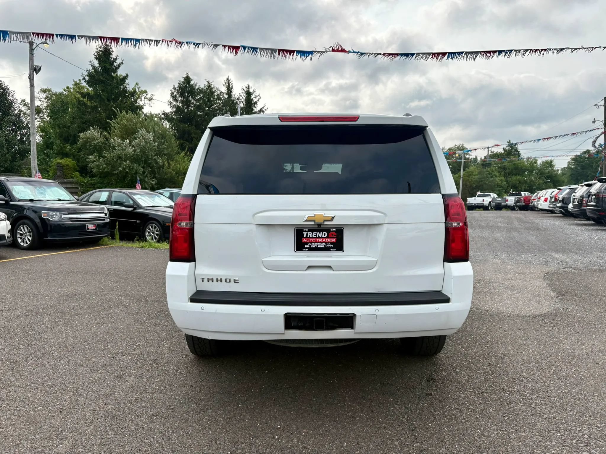 Used 2015 Chevrolet Tahoe LT w/ Luxury Package AWD/4WD image 4