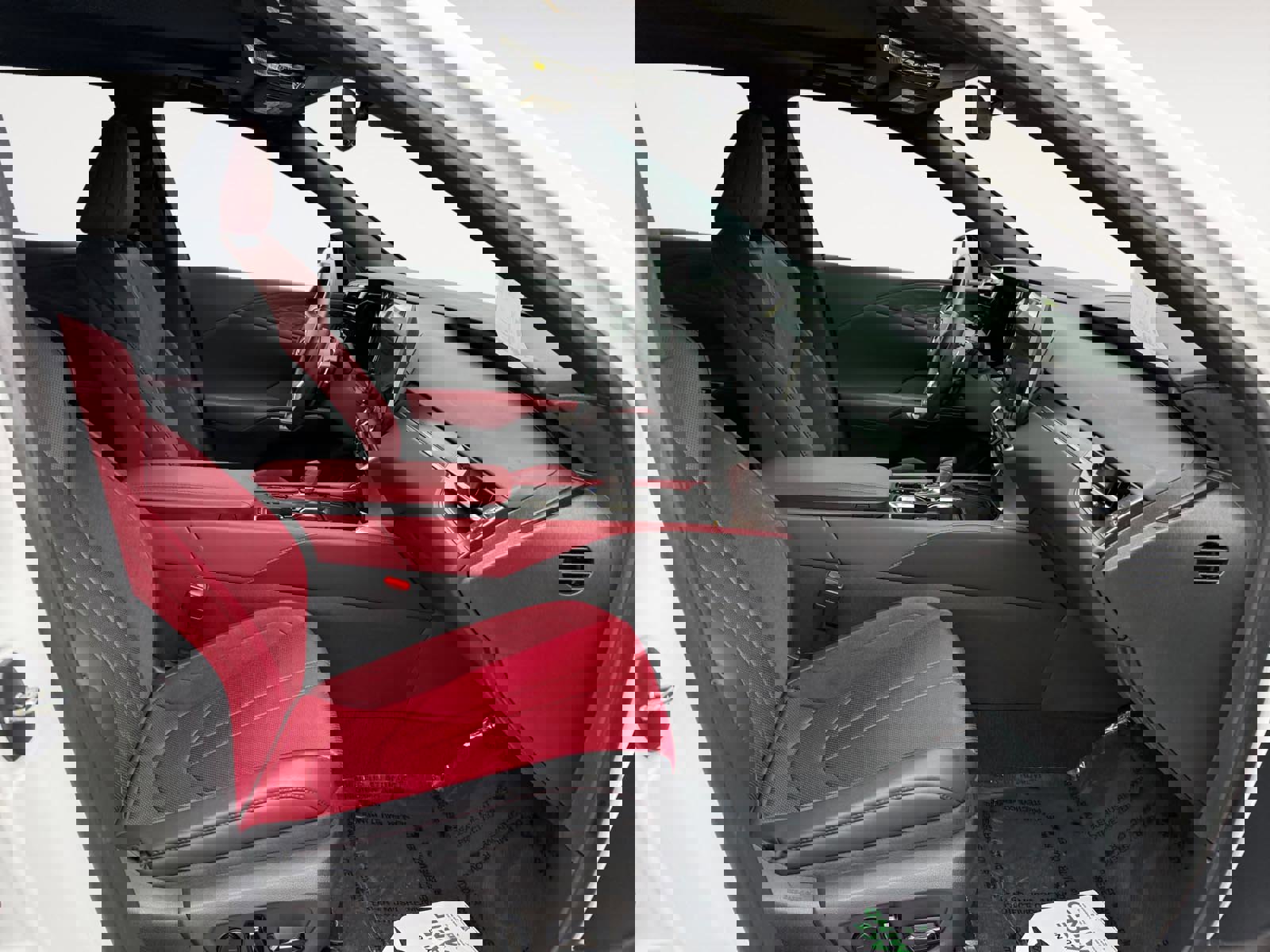 Used 2024 Lexus RX 500h F Sport w/ Convenience Package image 19