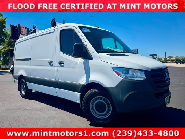 Used 2021 Mercedes-Benz Sprinter 1500 image 3