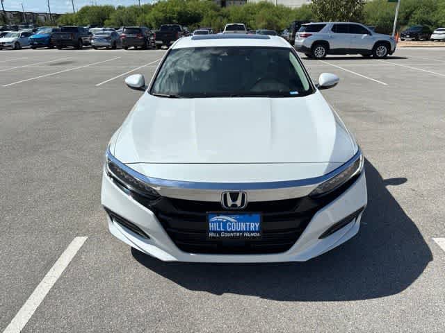 Used 2018 Honda Accord Touring image 8